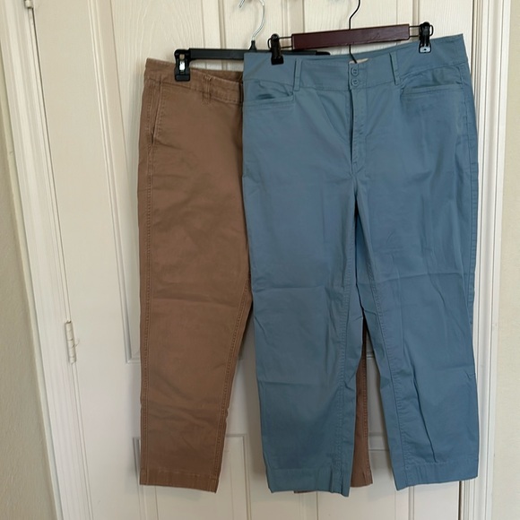 Bundle- 2 both size 10 chinos - Picture 1 of 7